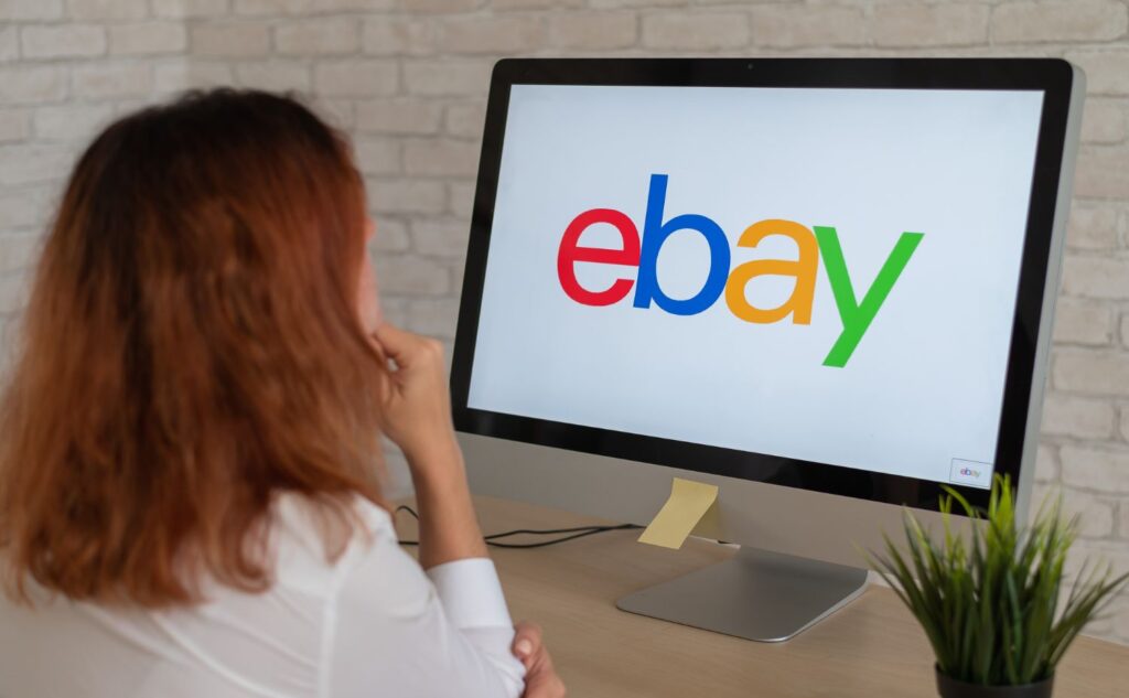 Top 8 Tips for Managing an eBay Drop Shipping Store Like a Pro